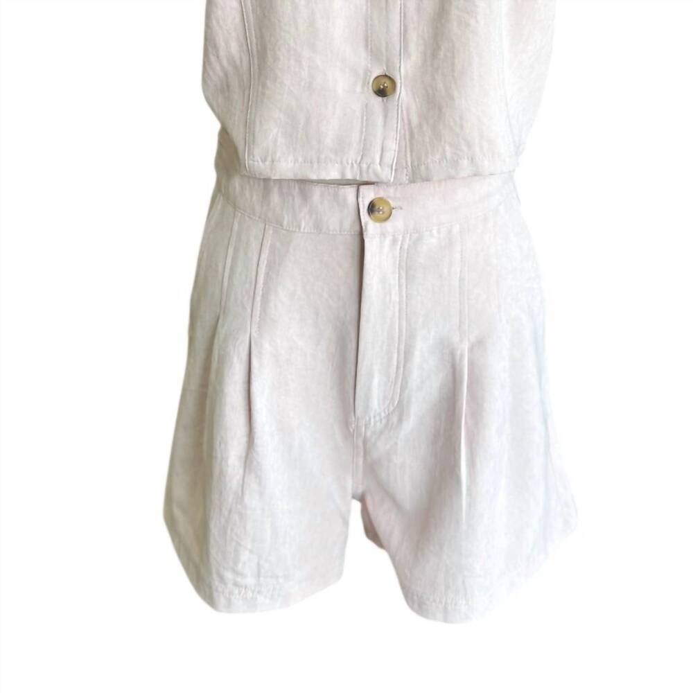NEW KLD. SIGNATURE women's kennedy suede pleated shorts in pale pink
